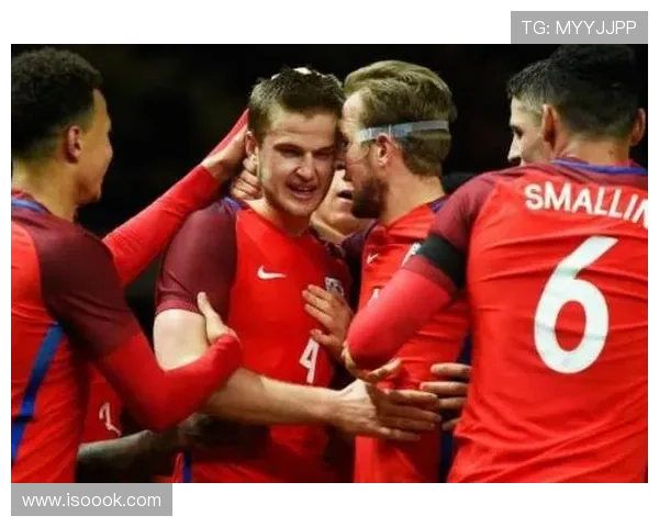 恩里克压迫体系结构解析：高位逼抢与中场协同机制