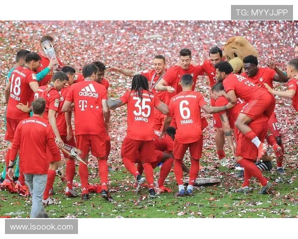 拜仁关键战表现波动持续，对赛季走势形成制约